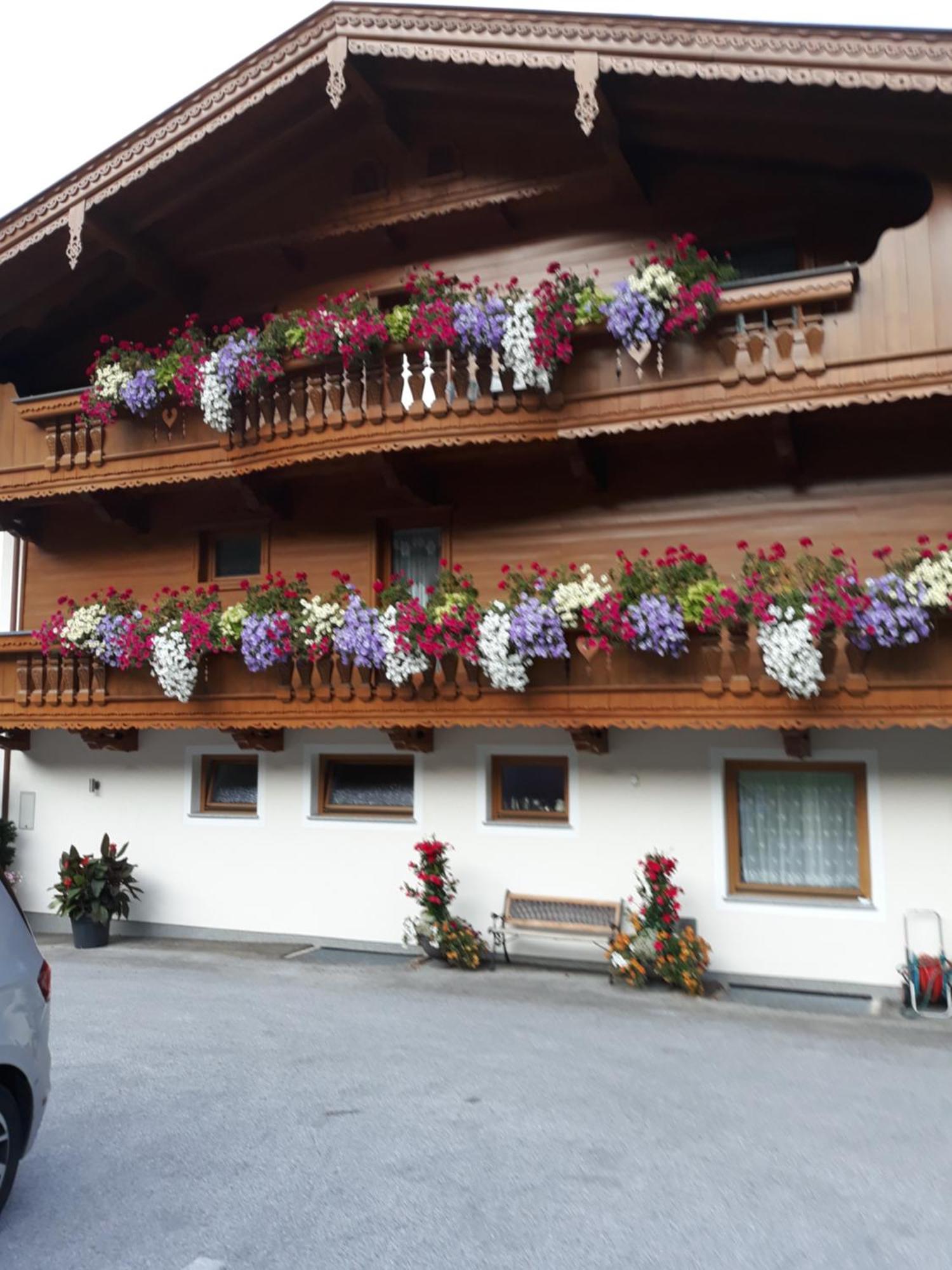 Haus Binder Hotel Ried im Zillertal Kültér fotó